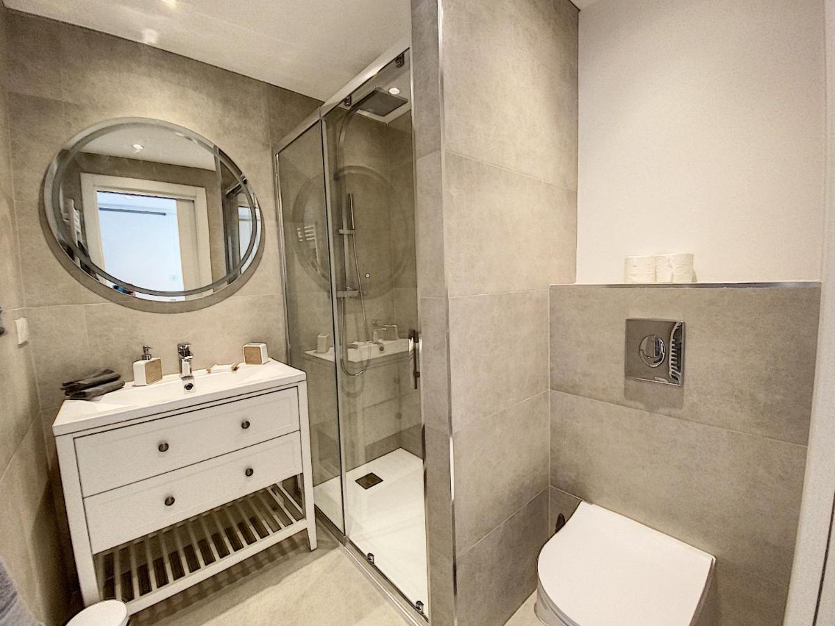 Superbe Appartement Au Coeur Du Cap D'Антиб Екстериор снимка